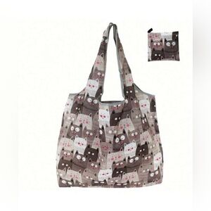 NWT CAT PRINT FOLD UP REUSABLE BAG